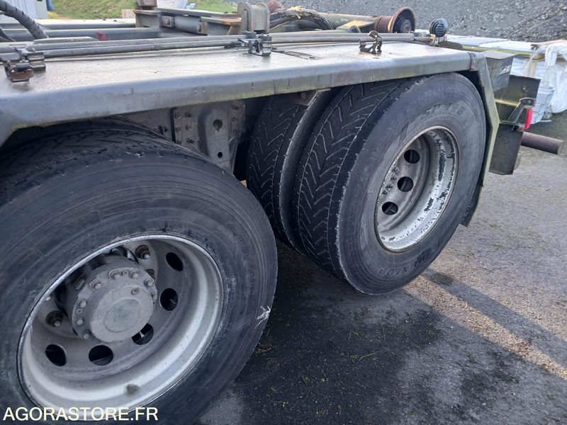Camion porteur avec ampiroll - Camión: foto 5 Camion porteur avec ampiroll - Camión: foto 5