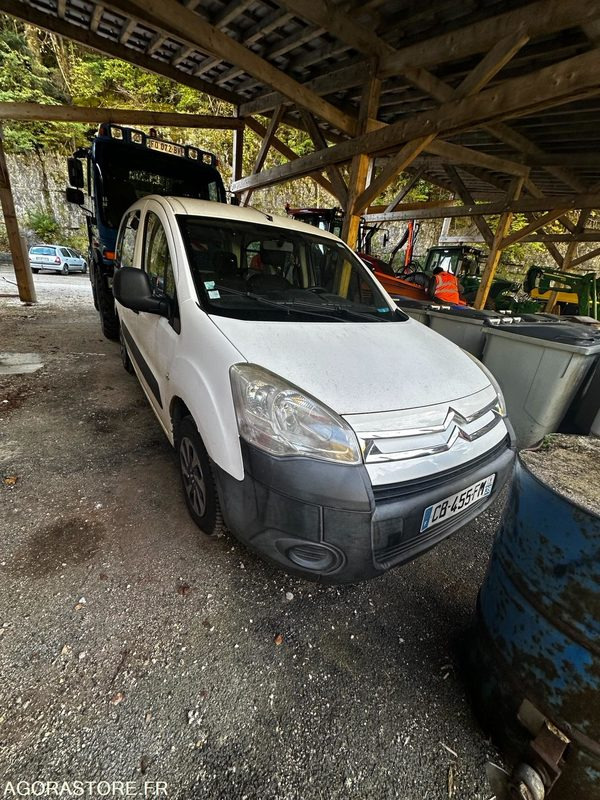 Citroen Berlingo 2012 240000 kms - Furgoneta pequeña: foto 1 Citroen Berlingo 2012 240000 kms - Furgoneta pequeña: foto 1