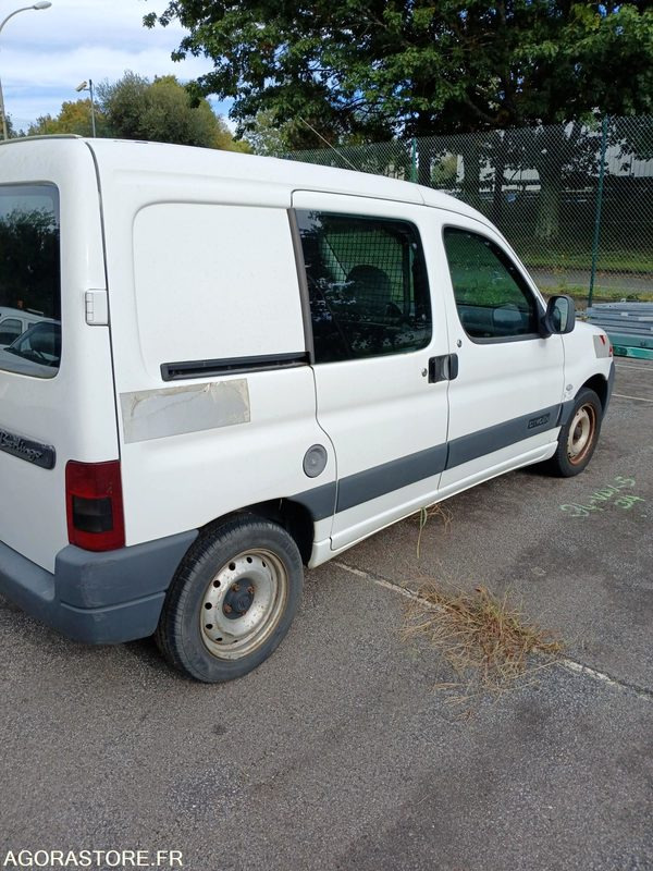 Citroën Berlingo (50605) - Furgoneta pequeña: foto 2 Citroën Berlingo (50605) - Furgoneta pequeña: foto 2