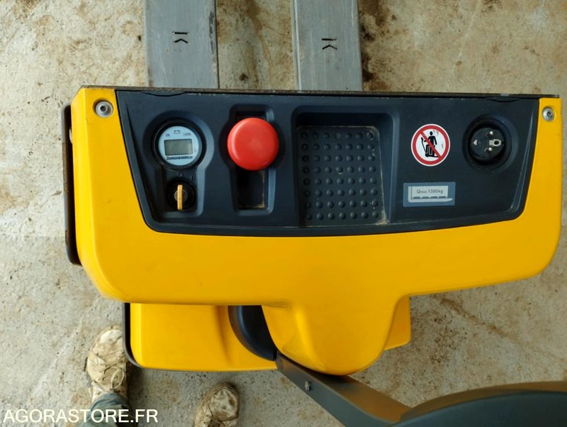 JUNGHEINRICH EJE M13 - 2024 - Transpalette électrique - Equipo de manutención: foto 5 JUNGHEINRICH EJE M13 - 2024 - Transpalette électrique - Equipo de manutención: foto 5