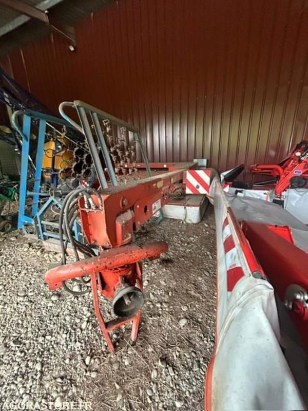 FAUCHEUSE TRAINEE KUHN FC300G 1995 AVEC CONDITIONNEUR - Segadora: foto 4 FAUCHEUSE TRAINEE KUHN FC300G 1995 AVEC CONDITIONNEUR - Segadora: foto 4