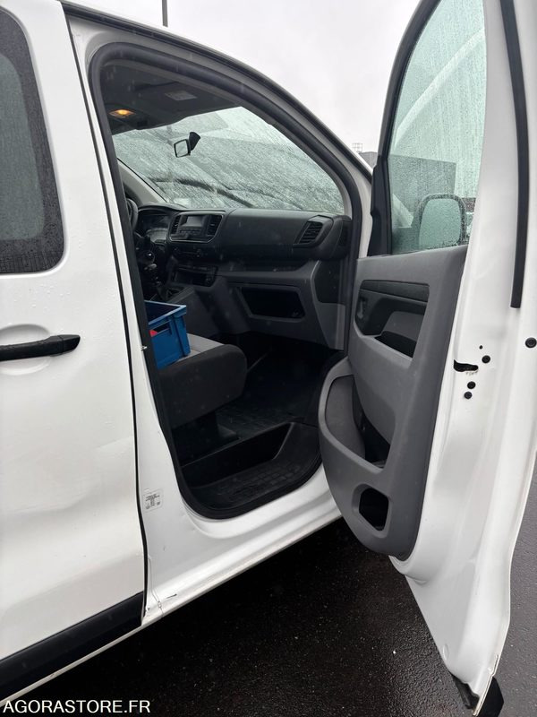 Minibús, Furgoneta de pasajeros FB-572-MX - Roulant - CITROEN JUMPY SPACE TOURER - VP - 218 682 Kms: foto 7 Minibús, Furgoneta de pasajeros FB-572-MX - Roulant - CITROEN JUMPY SPACE TOURER - VP - 218 682 Kms: foto 7