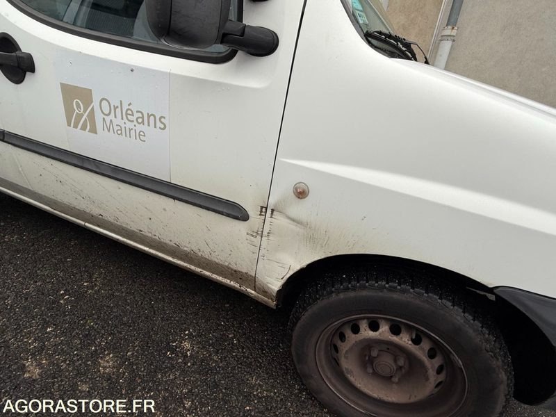 FIAT DOBLO - 2005 - 134000KM - Furgoneta pequeña: foto 3 FIAT DOBLO - 2005 - 134000KM - Furgoneta pequeña: foto 3