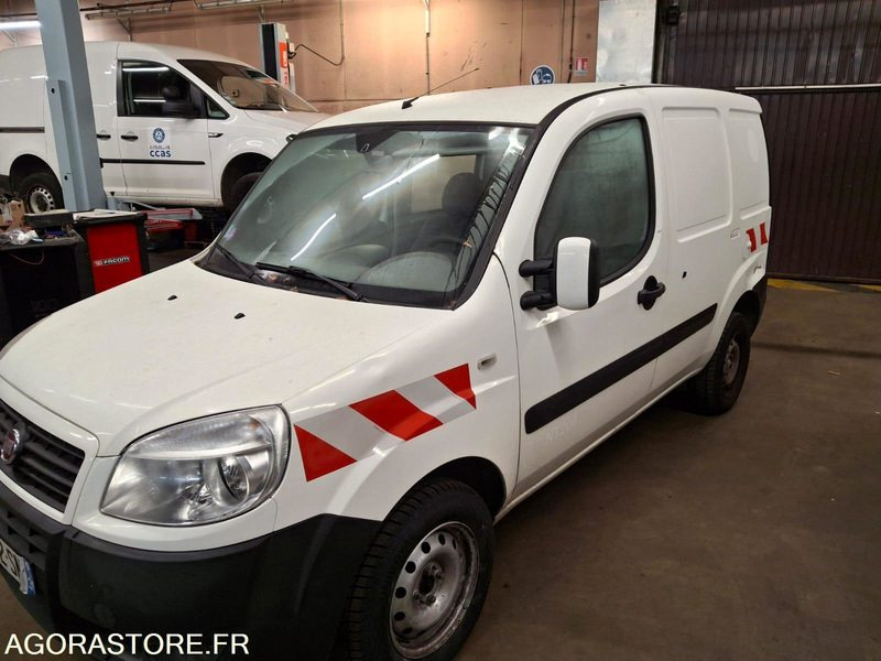 FIAT DOBLO CARGO - Furgoneta pequeña: foto 4 FIAT DOBLO CARGO - Furgoneta pequeña: foto 4