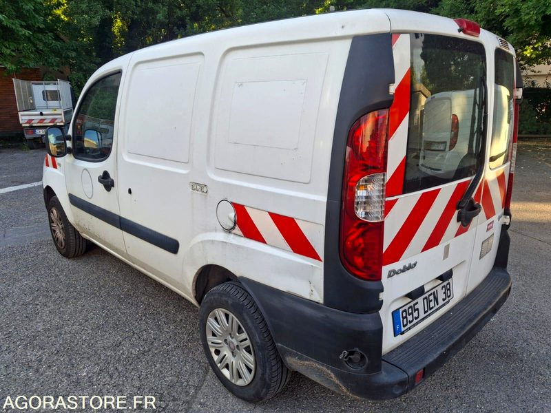 FIAT DOBLO GNV. - Furgoneta pequeña: foto 2 FIAT DOBLO GNV. - Furgoneta pequeña: foto 2