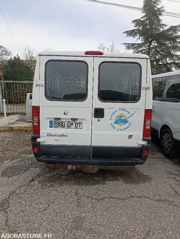 FIAT DUCATO COMBI - CES_005 - Minibús, Furgoneta de pasajeros: foto 3 FIAT DUCATO COMBI - CES_005 - Minibús, Furgoneta de pasajeros: foto 3