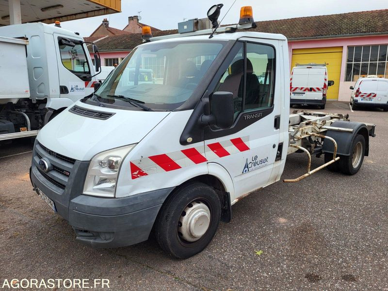 FORD transit avec système ampirol (sans contrôle technique) - Furgoneta basculante: foto 2 FORD transit avec système ampirol (sans contrôle technique) - Furgoneta basculante: foto 2