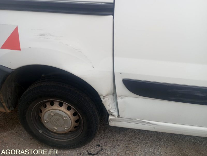 FOURGON CITROEN JUMPY DD-295-AM - Furgón: foto 3 FOURGON CITROEN JUMPY DD-295-AM - Furgón: foto 3