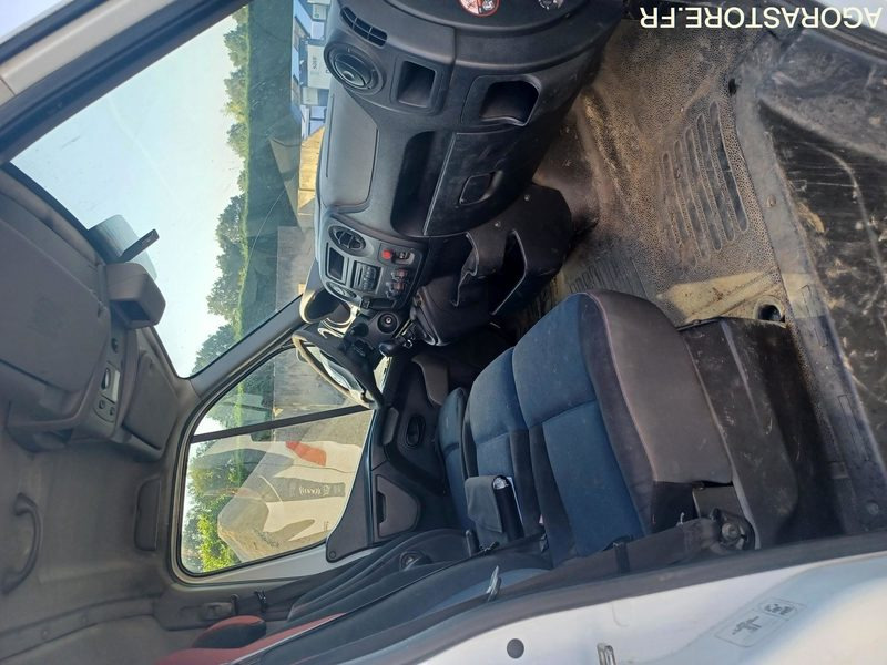 FOURGON RENAULT MASTER L2H2 - 3530000 KM - 2011 / BJ862LC - Furgón: foto 4 FOURGON RENAULT MASTER L2H2 - 3530000 KM - 2011 / BJ862LC - Furgón: foto 4