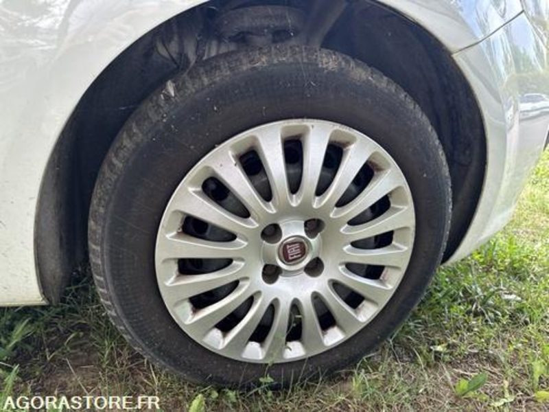 Fiat Punto - BW504YJ - Coche: foto 4 Fiat Punto - BW504YJ - Coche: foto 4