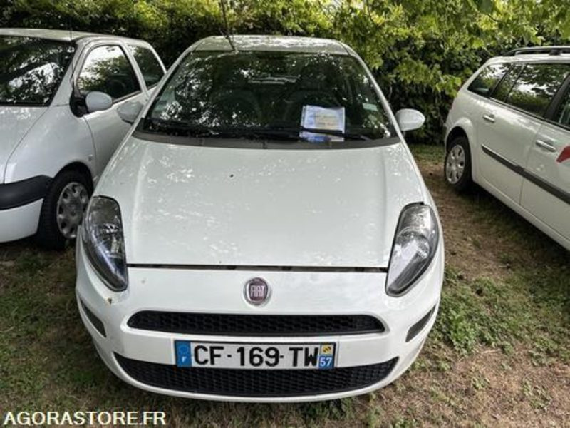Fiat Punto - CF169TW - Coche: foto 3 Fiat Punto - CF169TW - Coche: foto 3
