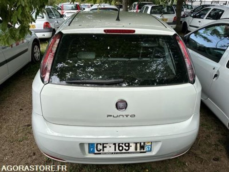Fiat Punto - CF169TW - Coche: foto 4 Fiat Punto - CF169TW - Coche: foto 4