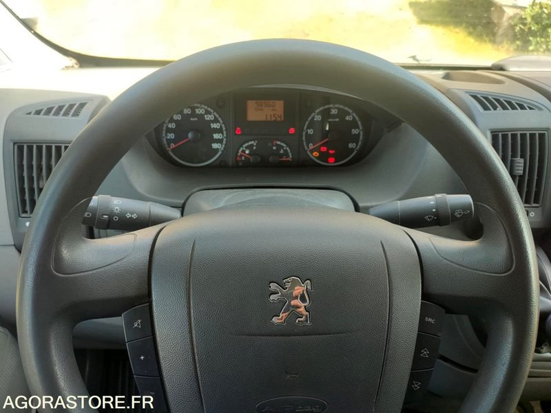 PEUGEOT BOXER - 98900km - 2008 - Furgoneta: foto 4 PEUGEOT BOXER - 98900km - 2008 - Furgoneta: foto 4