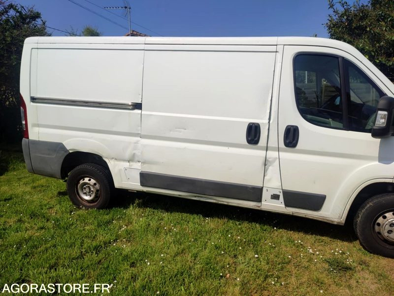 PEUGEOT BOXER - 98900km - 2008 - Furgoneta: foto 2 PEUGEOT BOXER - 98900km - 2008 - Furgoneta: foto 2