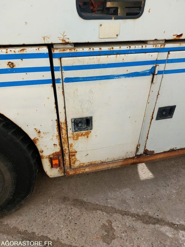 HYDROCUREUR RIVARD / RENAULT DC240 - 358888 KMS - ROULANT - EN L'ETAT - Limpieza de alcantarillado: foto 5 HYDROCUREUR RIVARD / RENAULT DC240 - 358888 KMS - ROULANT - EN L'ETAT - Limpieza de alcantarillado: foto 5