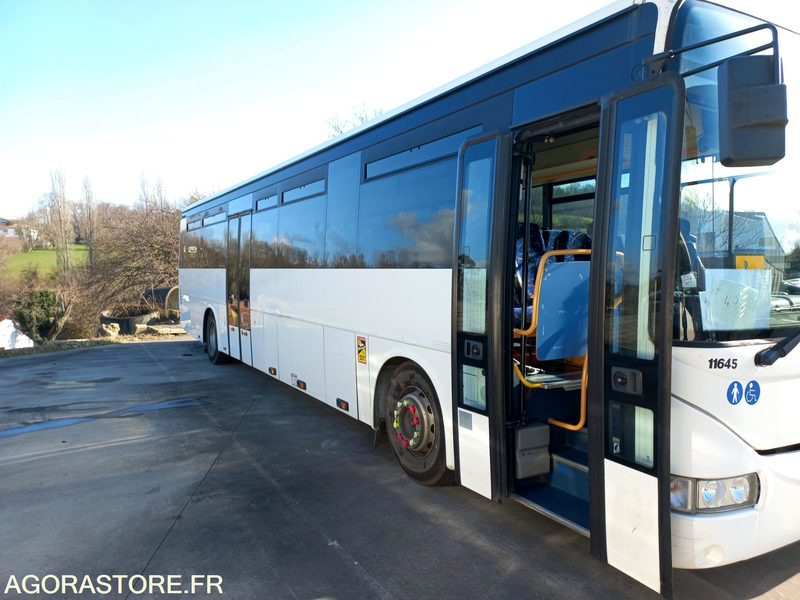 IRISBUS - RECREO - 2010 / 324000 KM - BE715LV (11645) - Autobús escolar: foto 4 IRISBUS - RECREO - 2010 / 324000 KM - BE715LV (11645) - Autobús escolar: foto 4