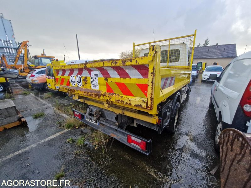 Iveco 65C18 -232261- 2009-AA658LN - Furgoneta basculante: foto 3 Iveco 65C18 -232261- 2009-AA658LN - Furgoneta basculante: foto 3