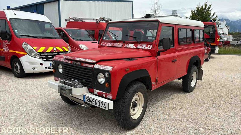 LAND ROVER DÉFENDER 130 113 979 Kms - 2000 - 5949 WQ 74 - SUV/ Todoterreno: foto 1 LAND ROVER DÉFENDER 130 113 979 Kms - 2000 - 5949 WQ 74 - SUV/ Todoterreno: foto 1