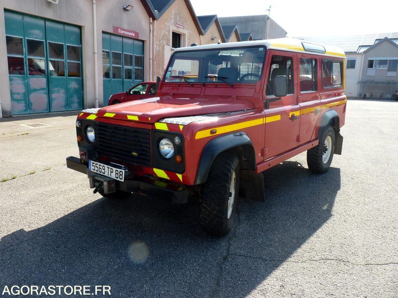 Land Rover Defender Long - SUV/ Todoterreno: foto 2 Land Rover Defender Long - SUV/ Todoterreno: foto 2