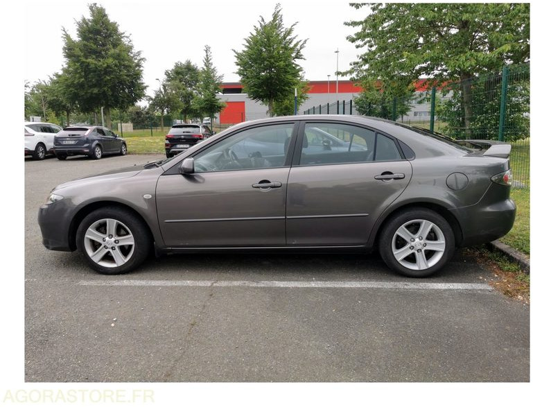 MAZDA 6 HATCHBACK - 93 386 KM - 2007 - Coche: foto 2 MAZDA 6 HATCHBACK - 93 386 KM - 2007 - Coche: foto 2
