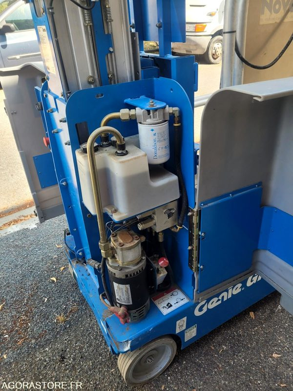 Herramienta/ Equipo NACELLE GENIE GR12 NOVON 1H40 D'UTILISATION  + REMORQUE 2 TONES ROUE DOLBY: foto 7