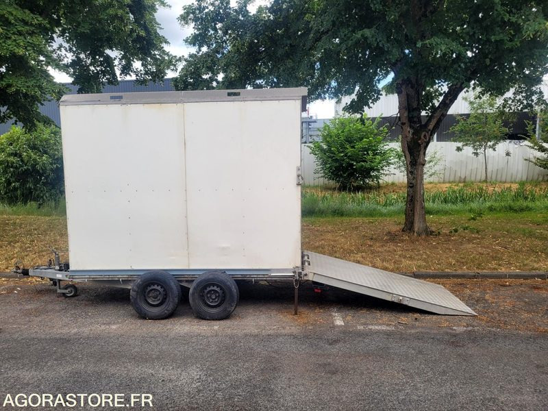 Herramienta/ Equipo NACELLE GENIE GR12 NOVON 1H40 D'UTILISATION  + REMORQUE 2 TONES ROUE DOLBY: foto 17