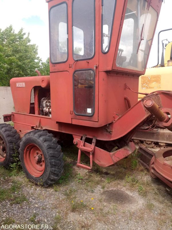 Grader NIVELEUSE N520B: foto 7