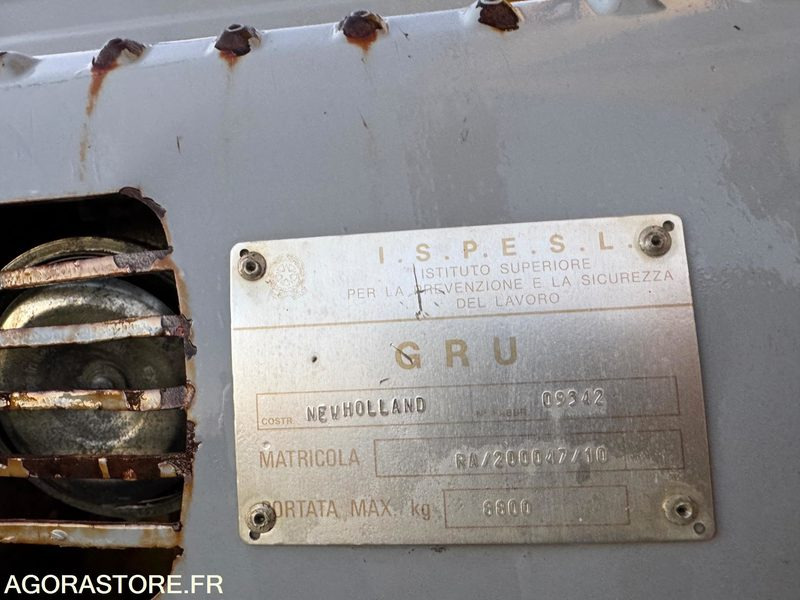 PELLE NEW HOLLAND E215B - 2009 - 11000 heures - Excavadora: foto 3 PELLE NEW HOLLAND E215B - 2009 - 11000 heures - Excavadora: foto 3