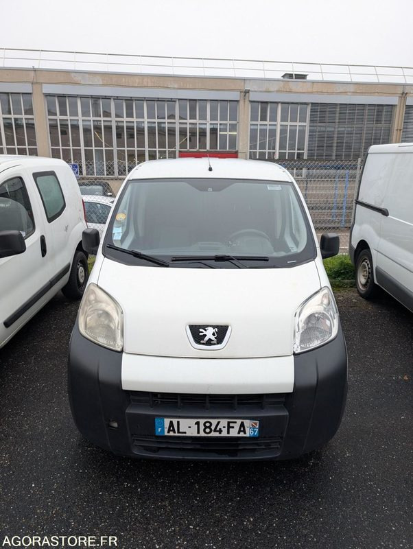 PEUGEOT BIPPER 1.4 HDI - 167 691 KM - Furgoneta pequeña: foto 3 PEUGEOT BIPPER 1.4 HDI - 167 691 KM - Furgoneta pequeña: foto 3