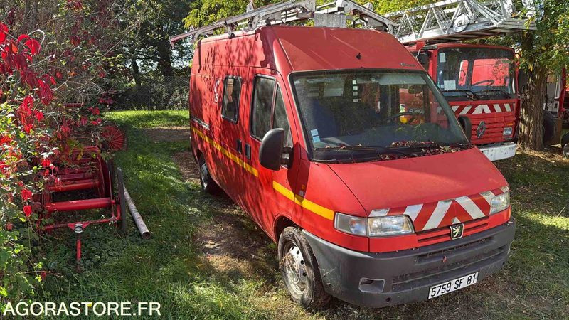 PEUGEOT BOXER - 2001 - 29209KM - Furgón: foto 1 PEUGEOT BOXER - 2001 - 29209KM - Furgón: foto 1