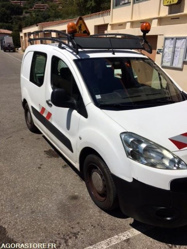PEUGEOT PARTNER HDI 16 (B9) - Furgoneta pequeña: foto 5 PEUGEOT PARTNER HDI 16 (B9) - Furgoneta pequeña: foto 5