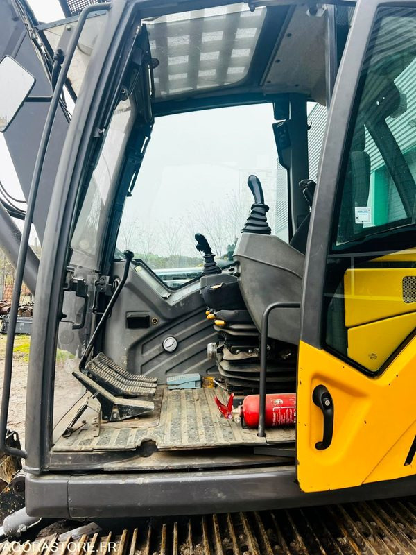 Excavadora Pelle à chenilles Mecalac 714 MC - 2005 / 7373 HEURES: foto 7 Excavadora Pelle à chenilles Mecalac 714 MC - 2005 / 7373 HEURES: foto 7