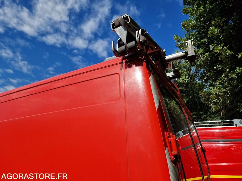 Furgón Peugeot Boxer- 2000 - 43336 - 3275XC27: foto 26 Furgón Peugeot Boxer- 2000 - 43336 - 3275XC27: foto 26