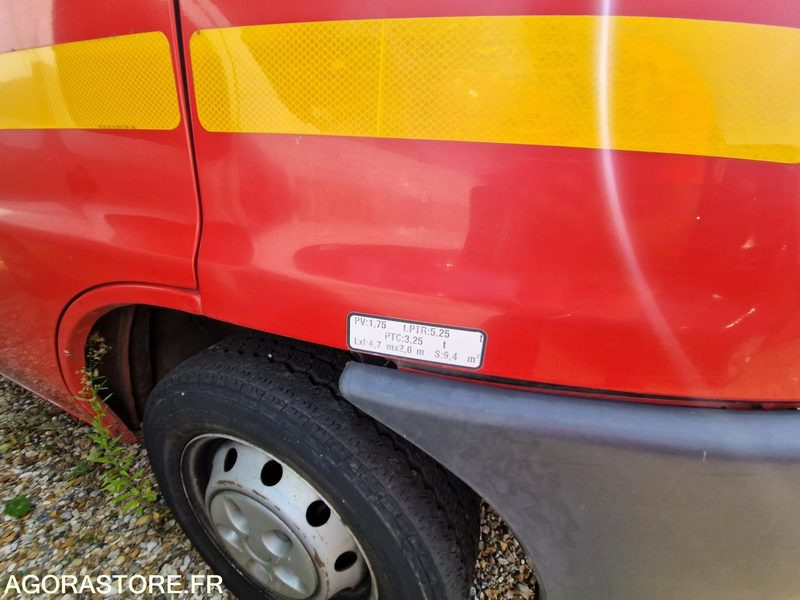 Furgón Peugeot Boxer- 2000 - 43336 - 3275XC27: foto 11 Furgón Peugeot Boxer- 2000 - 43336 - 3275XC27: foto 11