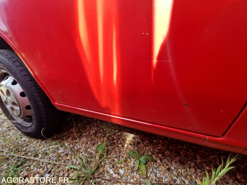 Furgón Peugeot Boxer- 2000 - 43336 - 3275XC27: foto 10 Furgón Peugeot Boxer- 2000 - 43336 - 3275XC27: foto 10