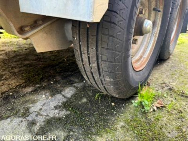 REMORQUE PORTE ENGINS - HUBIERE - PTAC 3,5 T - Remolque porta maquinaria: foto 4 REMORQUE PORTE ENGINS - HUBIERE - PTAC 3,5 T - Remolque porta maquinaria: foto 4