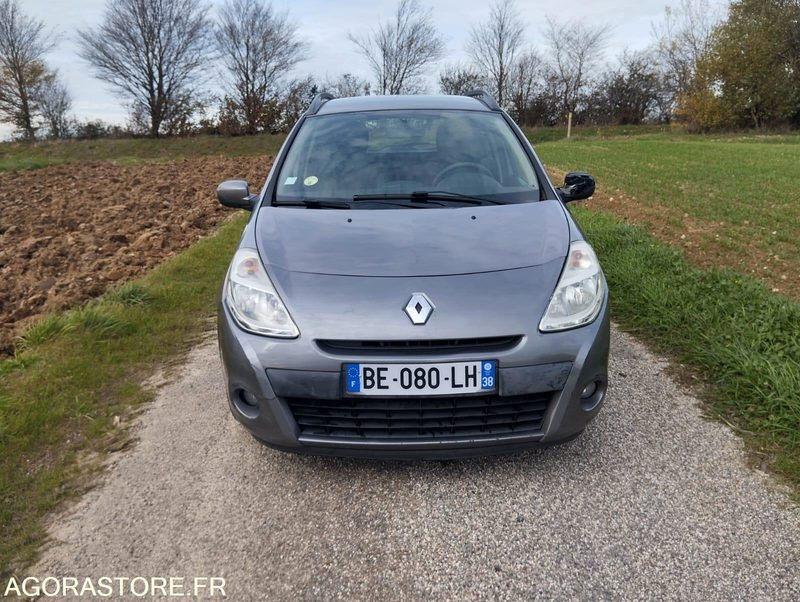 RENAULT CLIO 1.5 DCI - 136000 KILOMETRES - DIESEL - ANNÉE 2010 - Coche familiar: foto 3 RENAULT CLIO 1.5 DCI - 136000 KILOMETRES - DIESEL - ANNÉE 2010 - Coche familiar: foto 3