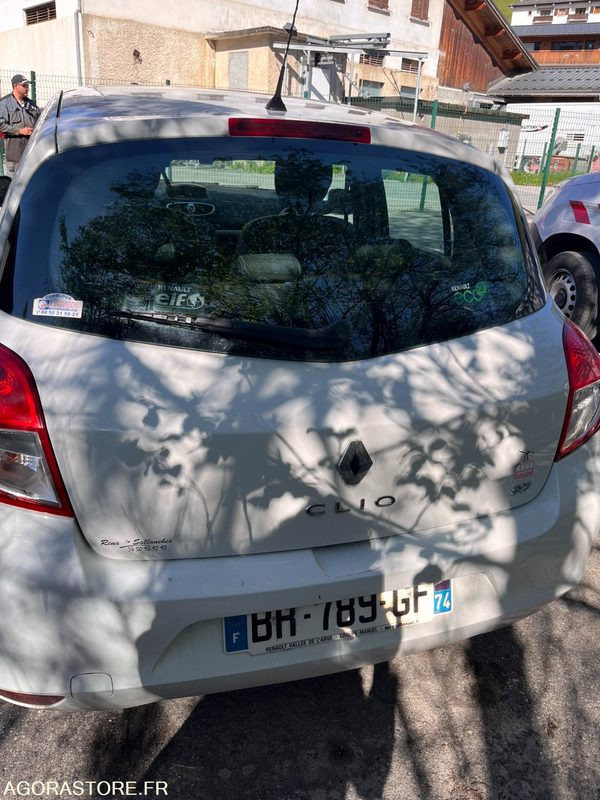 RENAULT CLIO - Coche: foto 5 RENAULT CLIO - Coche: foto 5