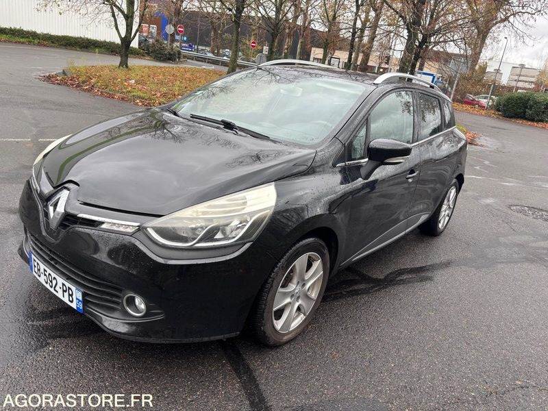 RENAULT- Clio Estate IV - Boite Automatique - année 2016 - 128000 kms - Essence - Coche familiar: foto 5 RENAULT- Clio Estate IV - Boite Automatique - année 2016 - 128000 kms - Essence - Coche familiar: foto 5
