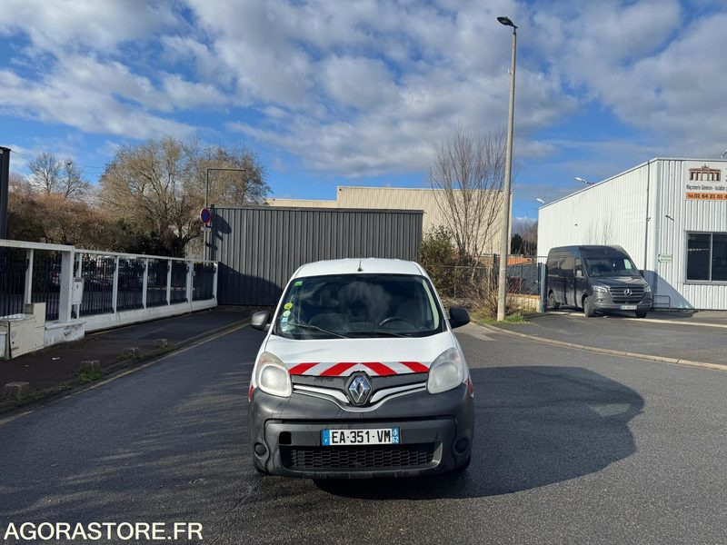 RENAULT KANGOO - 2016 - 300 000 KM - Furgoneta pequeña: foto 1 RENAULT KANGOO - 2016 - 300 000 KM - Furgoneta pequeña: foto 1