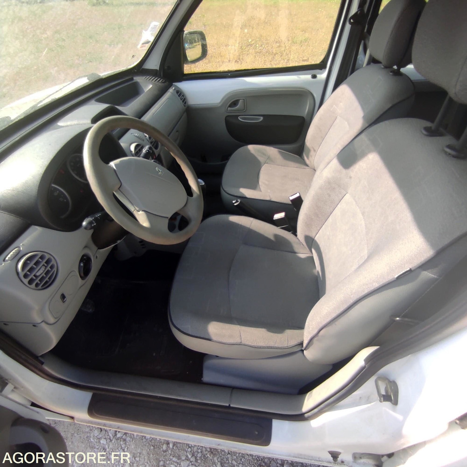 Furgoneta pequeña RENAULT KANGOO GENERATION AIZEE 1.5 DCI 70 CV: foto 9