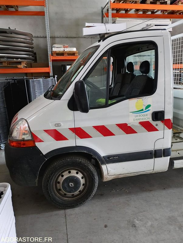 RENAULT MASTER BENNE - Furgoneta basculante: foto 3 RENAULT MASTER BENNE - Furgoneta basculante: foto 3