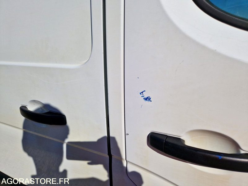 RENAULT MASTER- BY119KX - 2011 / 342 014 KM - Furgón: foto 5 RENAULT MASTER- BY119KX - 2011 / 342 014 KM - Furgón: foto 5