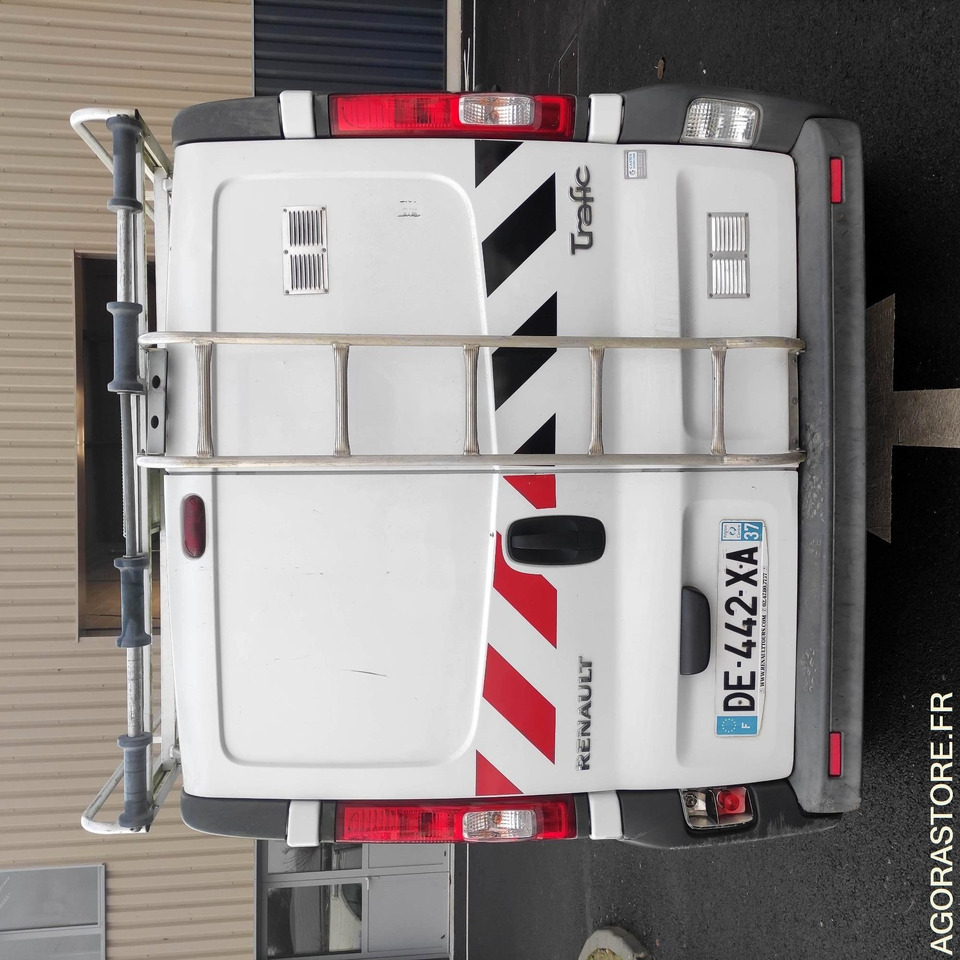 RENAULT - TRAFIC - 2014 / 220244 KMS (DE-442-XA) - Furgón: foto 4 RENAULT - TRAFIC - 2014 / 220244 KMS (DE-442-XA) - Furgón: foto 4