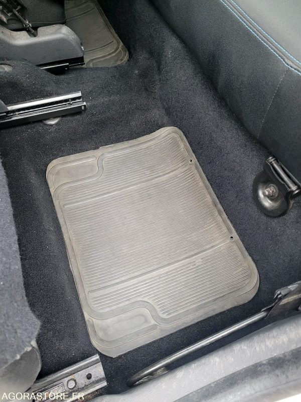 Coche RENAULT TWINGO - DB-290-VQ - VIN VF1CNJ10550142907: foto 14