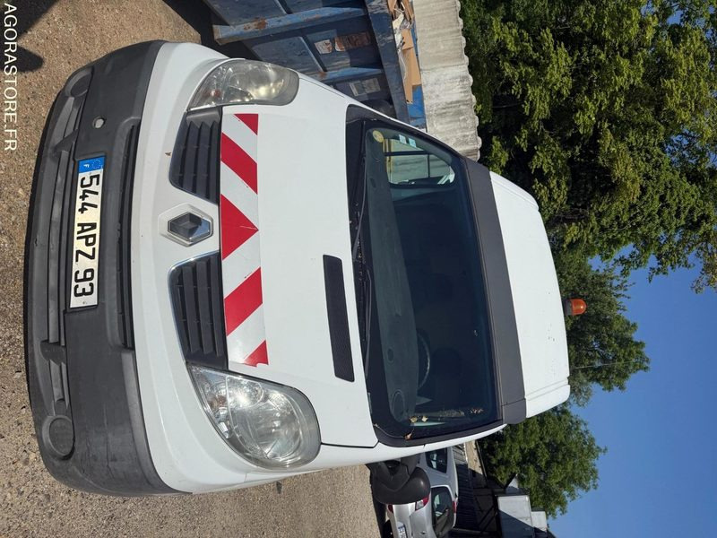RENAULT trafic 88306kms - 2009 - Furgón: foto 1 RENAULT trafic 88306kms - 2009 - Furgón: foto 1