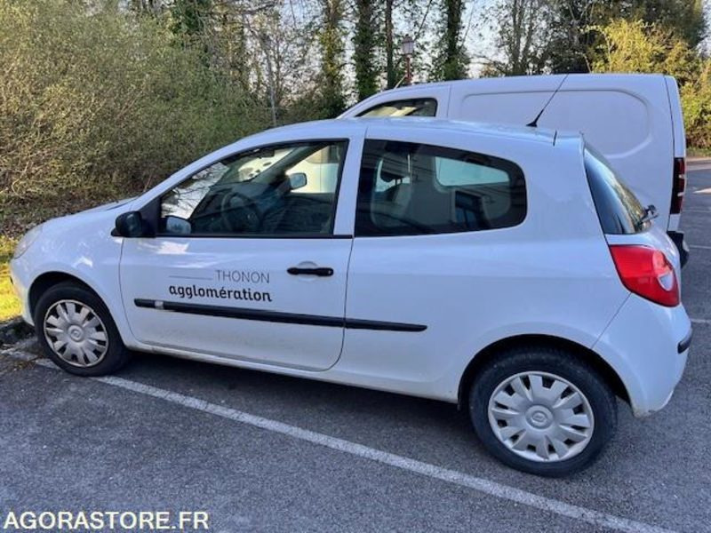 Renault Clio 164741 kms 2007 - Coche: foto 1 Renault Clio 164741 kms 2007 - Coche: foto 1
