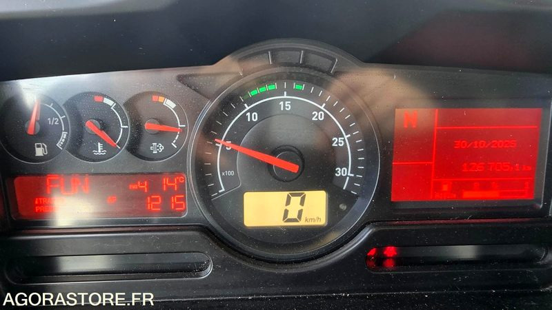 Leasing de  Renault D25 Wide BOM - EA913FS Renault D25 Wide BOM - EA913FS: foto 12