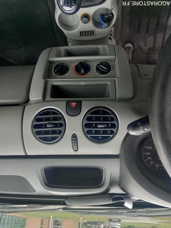 Renault Kangoo 2004 62013 kms - Furgoneta pequeña: foto 4 Renault Kangoo 2004 62013 kms - Furgoneta pequeña: foto 4