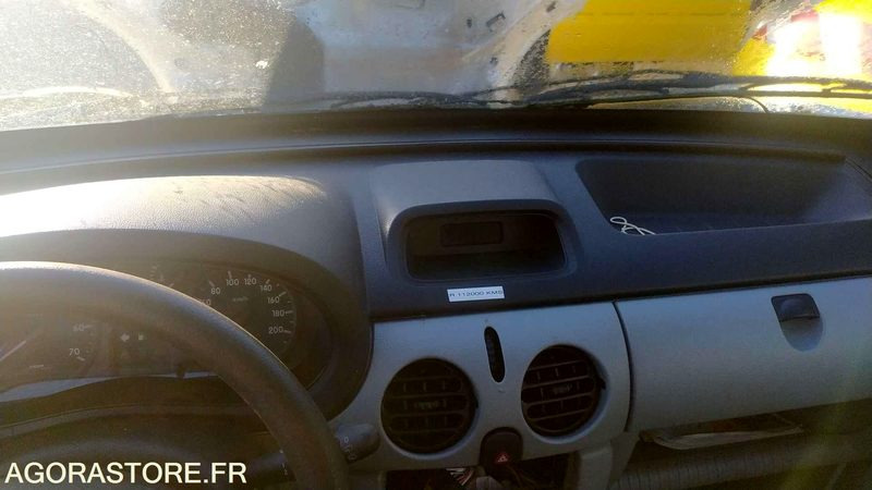 Renault Kangoo - 2004 - Furgoneta pequeña: foto 2 Renault Kangoo - 2004 - Furgoneta pequeña: foto 2